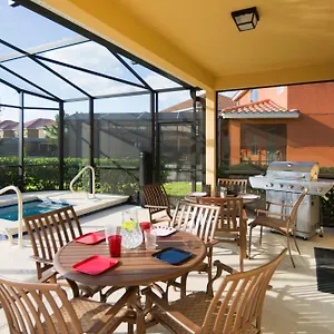 Holiday home Solterra 5 Bedroom Vacation With Pool 1604, Davenport
